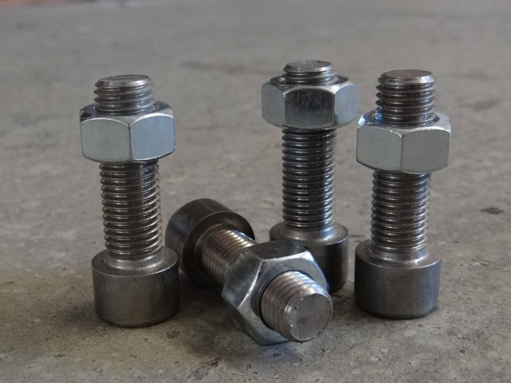 screws fasteners