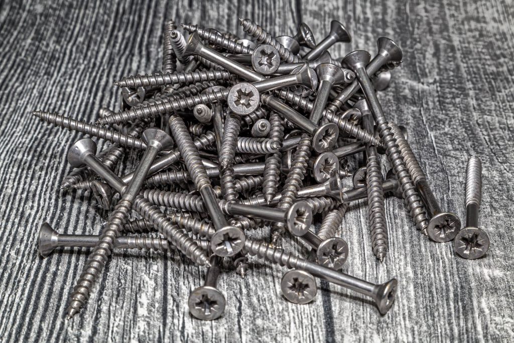 stainless-steel-screw